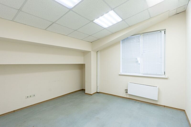 Файл:Орджоникидзе 40 офис 6801 6.jpg