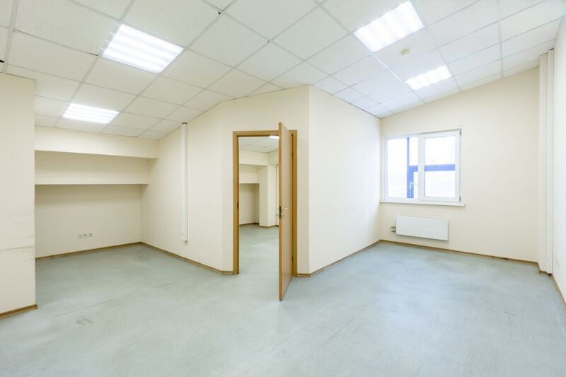 Файл:Орджоникидзе 40 офис 6801 4.jpg