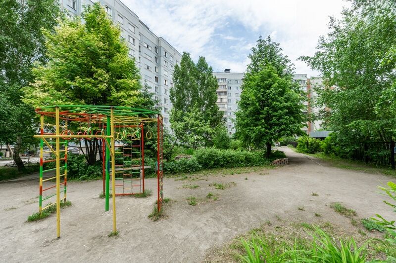 Файл:Краснообск посёлок 220 2.jpg