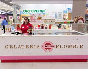 Gelateria PLOMBIR 2.jpg