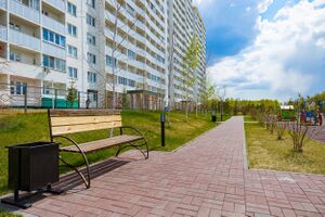 Забалуева 90 (лето) 1.jpg