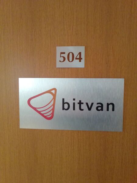 Файл:Фрунзе 5 офис 504 (Битван).jpg